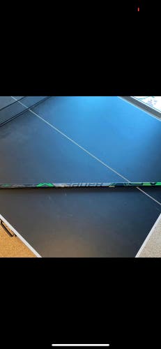 RARE Intermediate Bauer P28 Vapor ADV Hockey Stick