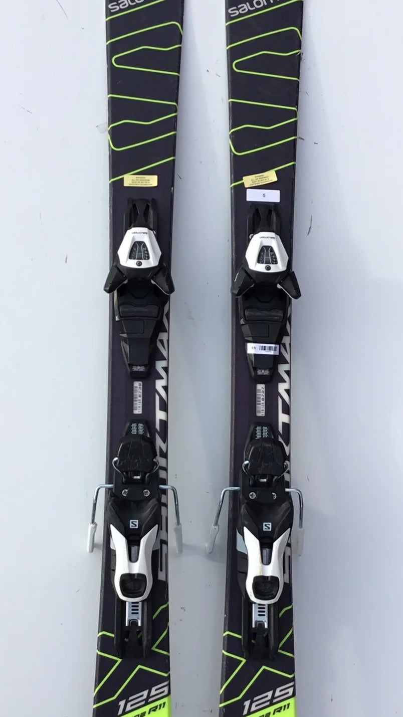 Mini-skis Salomon Shortmax 125 + Fixations 2024