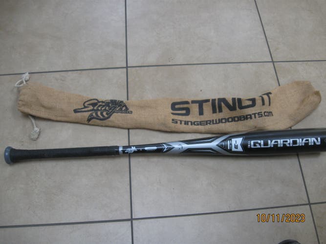 Used BBCOR Certified 2021 Stinger Alloy Guardian Bat (-3) 30 oz 33"