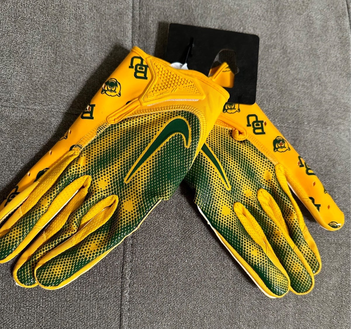 Baylor store football gloves