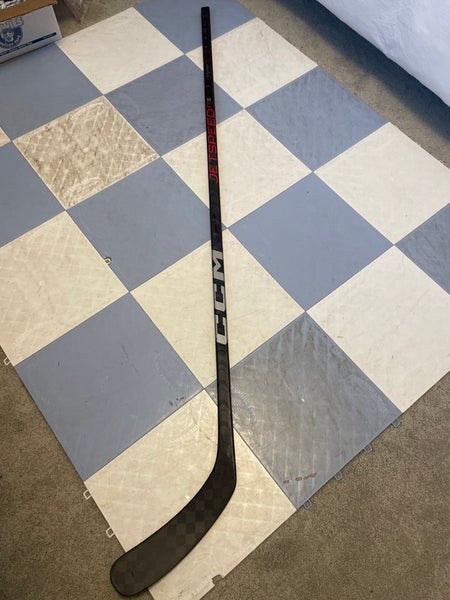 Senior Right Handed P29 Jetspeed FT5 Hockey Stick