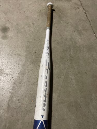 Easton sapphire softball bat