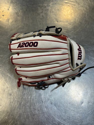 Used Wilson A2000 Abbott Game Spec RHT 12.25” Softball Glove