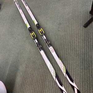 194cm Fischer X Ultralite Crown Classic XC Skis w/ NNN Bindings