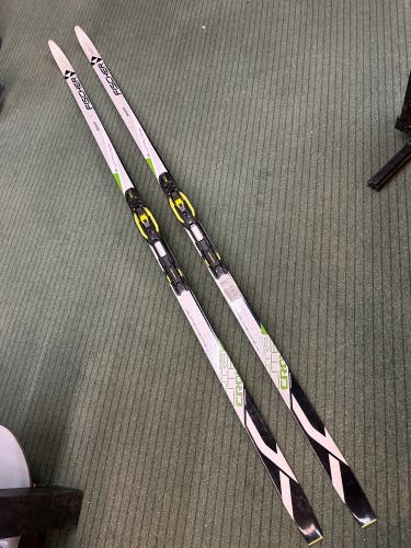 194cm Fischer X Ultralite Crown Classic XC Skis w/ NNN Bindings