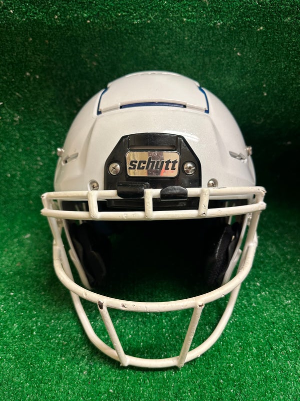 Adult Medium - Schutt F7 VTD Football Helmet - White