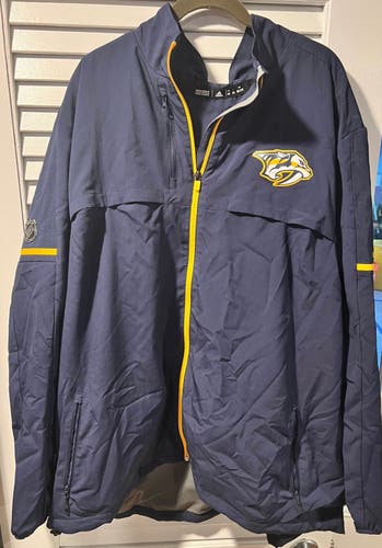 Nashville Predators 3xl Jacket and Longsleeve shirt