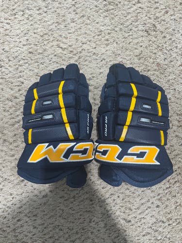 CCM 14"  Tacks 4 Roll Gloves “used A Couple Times”