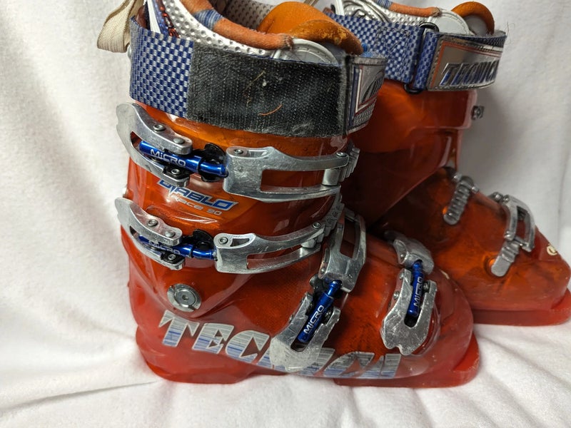 Tecnica Diablo Race 90 Ski Boots Size 21.5 Color Orange Condition Used