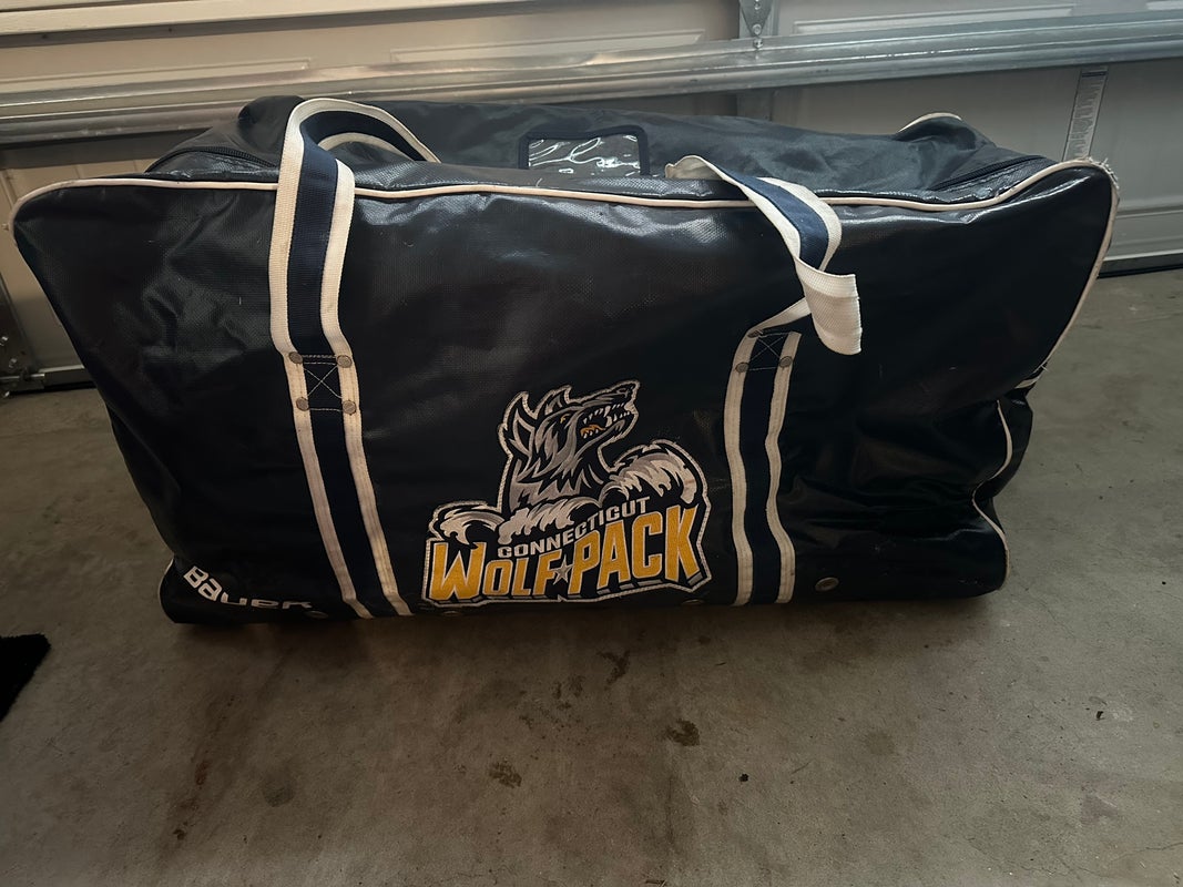 Slightly Used Bauer Pro Hockey bag w/ Connecticut Wolfpack logo