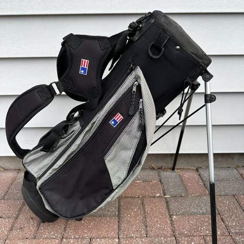 U.S. Kids USKG Golf Stand Carry Bag 4 Way Dividers Black Dual Straps