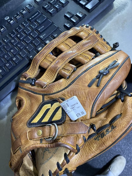 Used Mizuno Classic Mcl 7001 12 3 4" Fielders Gloves