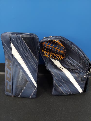Used Regular CCM EFlex 5 Glove and Blocker, 580 Break