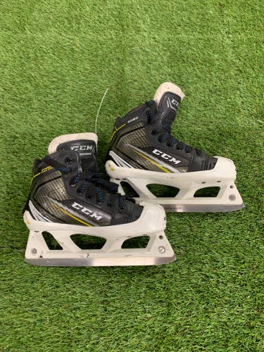 Junior Used CCM Tacks 9060 Hockey Goalie Skates D&R (Regular) 2.0 - Junior
