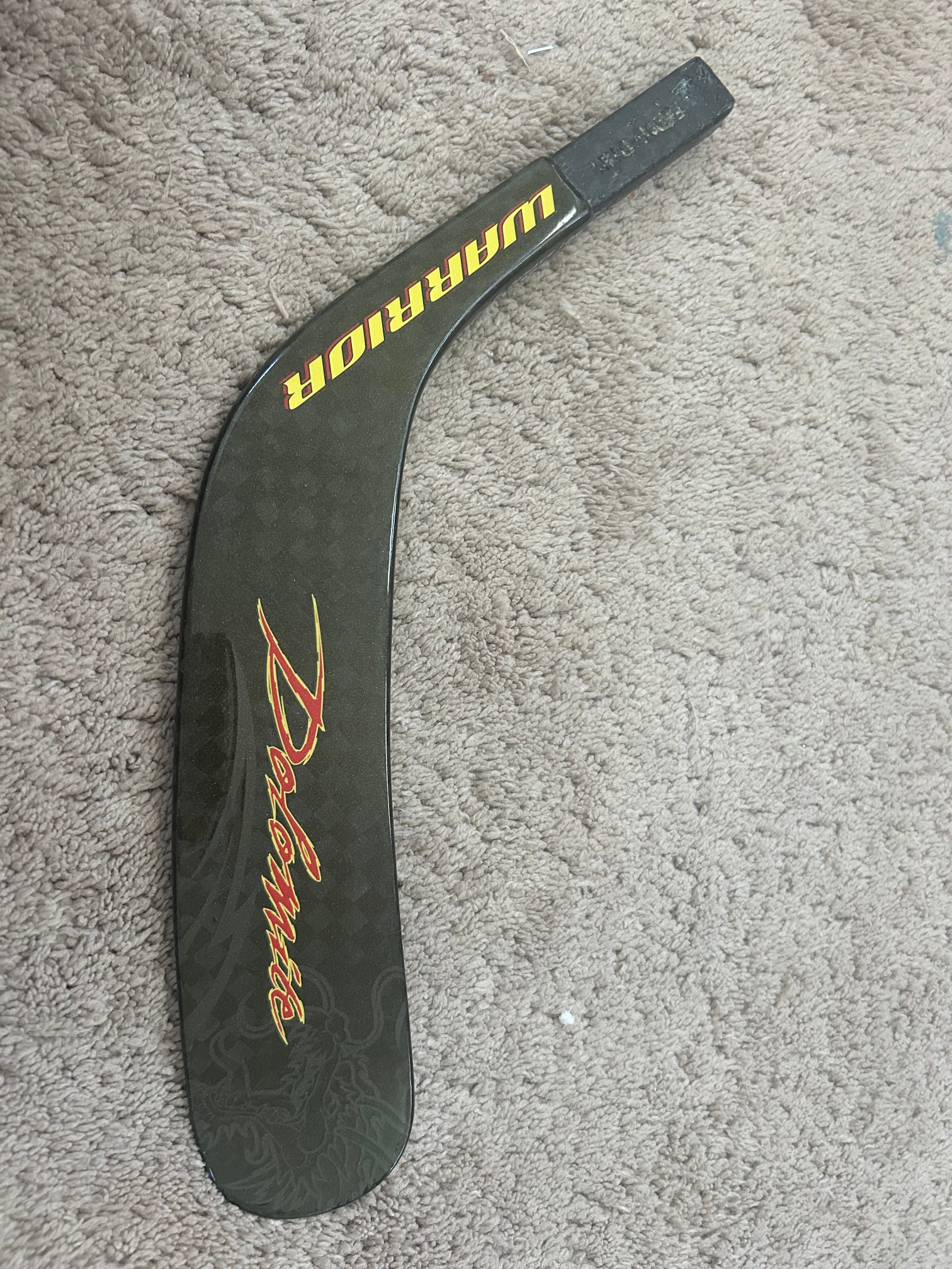 New Right Handed Warrior Dolomite Stick Blade Tapered Mid Pattern