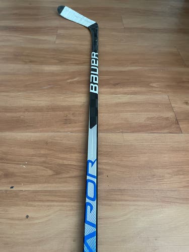 Pro stock Left Handed Bauer Vapor hyperlite Stick