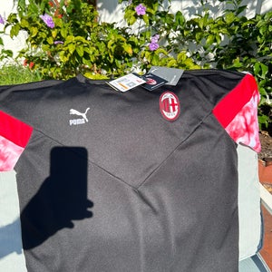 Brand New With Tags Small Black Juventus Puma Jersey