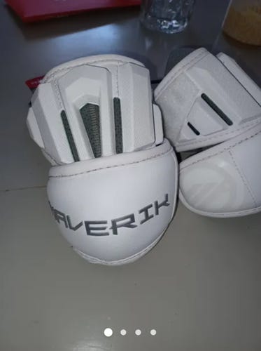 Adult New Large Maverik Max Arm Pads