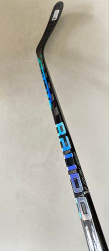 Bauer NEXUS SYNC Hockey Stick | 77 Flex P92 Curve | Senior Right Hand