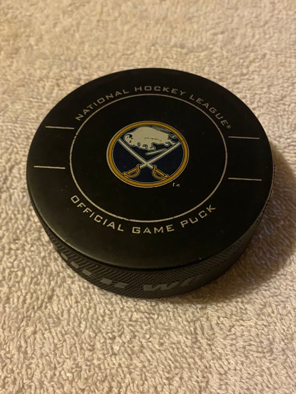 Buffalo Sabres NHL Official Hockey Game Puck