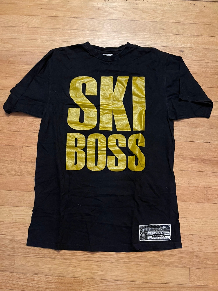 Men’s XL Tall T productions Ski Shirt