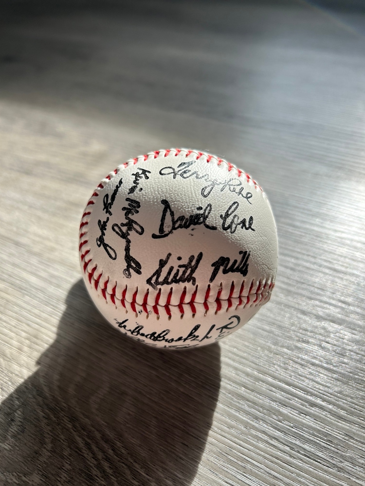1990’s Mets team signed baseball (STAMPED)