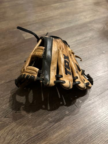 Infield 11.5" Pro Flare Baseball Glove