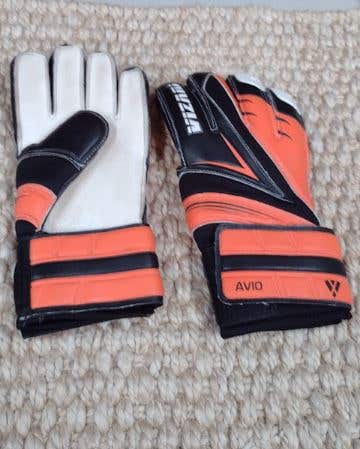 Vizari Avio F.P. Soccer Goalkeeper Goalie Gloves | Black/Orange Size 5 | VZGL90001-5