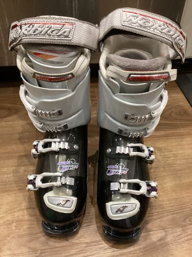 Women's Used Nordica SpeedMachine 95W Ski Boots