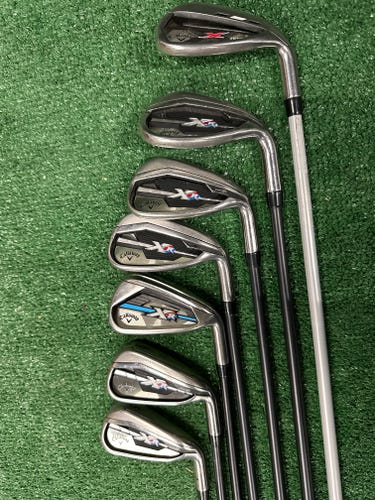 Used Men's Callaway XR Right Handed Regular Flex Complete Iron Set (Approach Wedge Callaway X Hot)