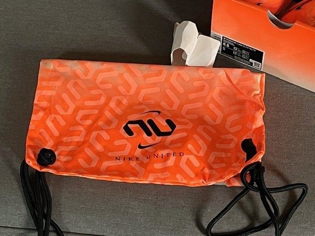 Orange Unisex New Size 5.5 (Women's 6.5) Molded Cleats Nike Phantom Luna Elite NU FG Cleats