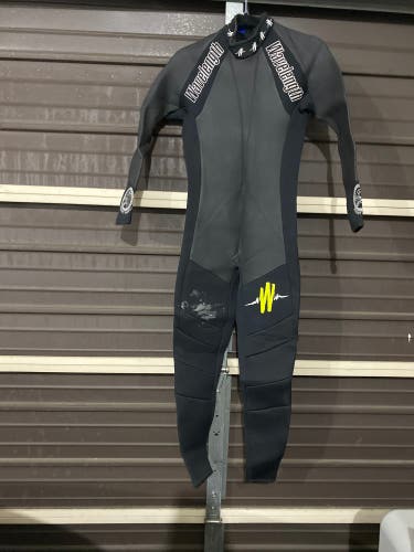Full length wetsuit