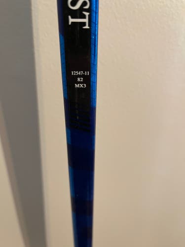 Sr. Bauer MX3 Hockey Stick (Dressed as a Ultra Sonic)
