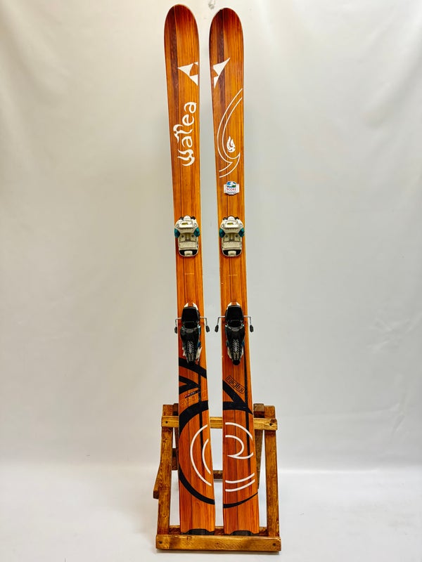 192cm Fischer Watea 101 Skis With Marker Jester Bindings