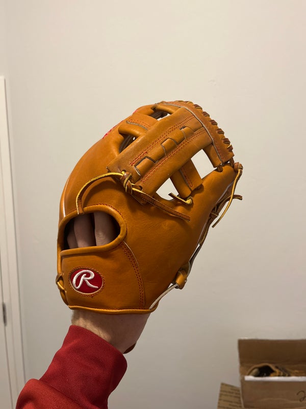 Rawlings heart of the hide horween 11.5 baseball glove
