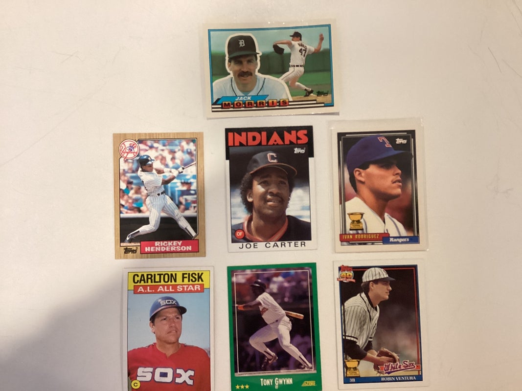 7 assorted baseball cards