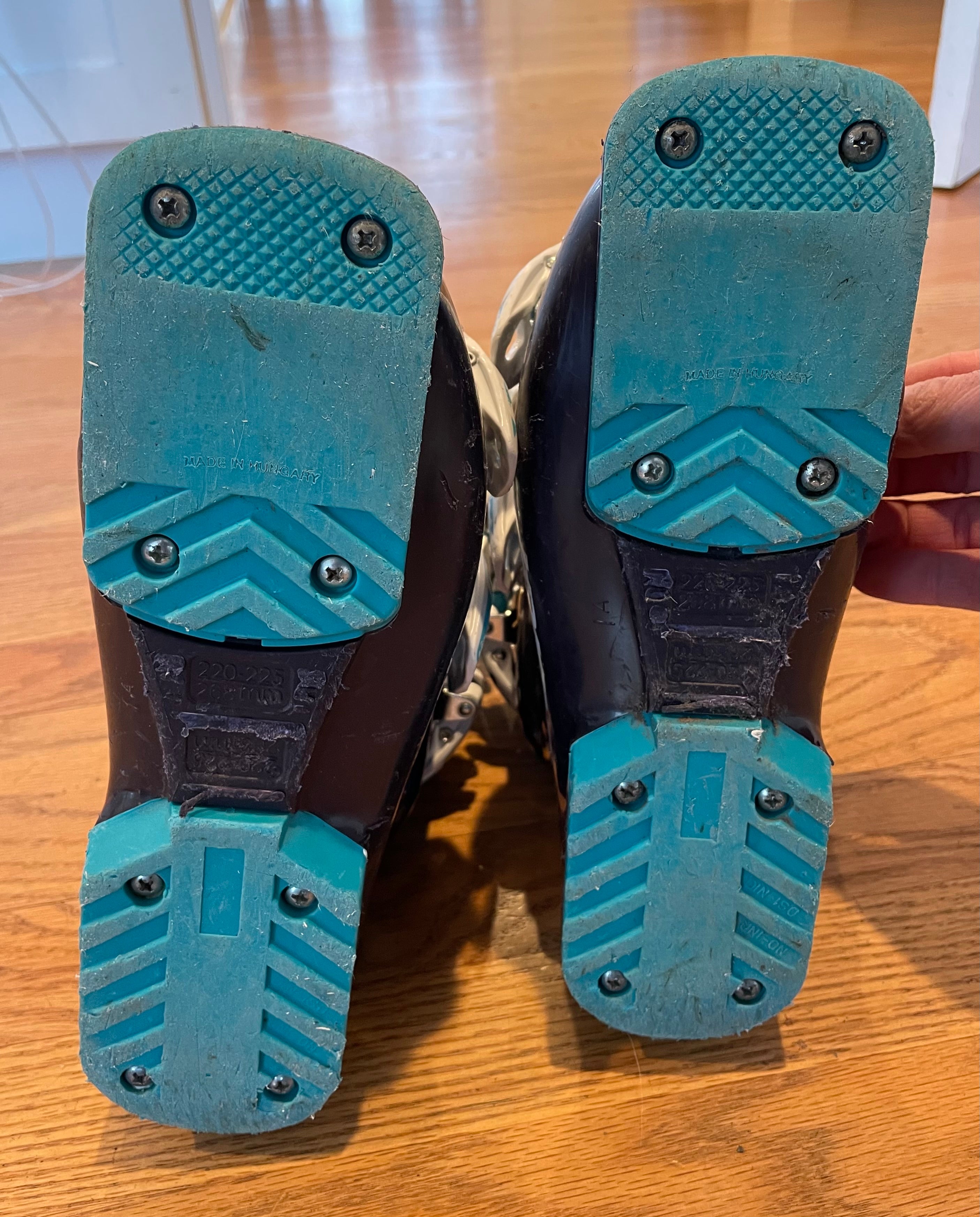 Nordica GPX TEAM Ski Boots | SidelineSwap | Buy and Sell on