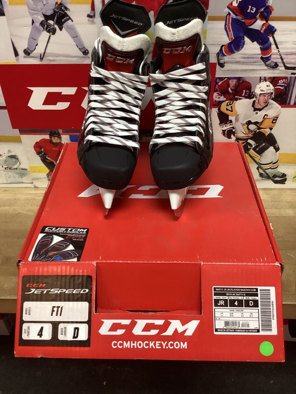New CCM JetSpeed FT1 Hockey Skates Regular Width Size 4