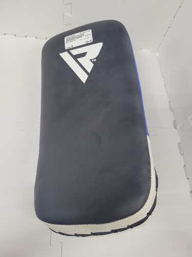 Used Rdx Aprt1u Senior Martial Arts Blocking Pads
