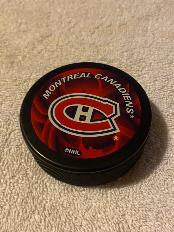 Montreal Canadiens NHL Hockey Puck