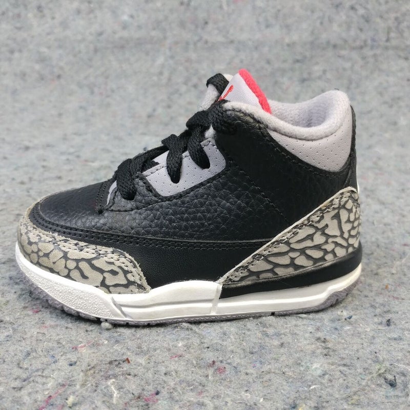 Nike Air Jordan 3 Retro Black Cement Baby Shoes Size 5C Toddler 832033-021