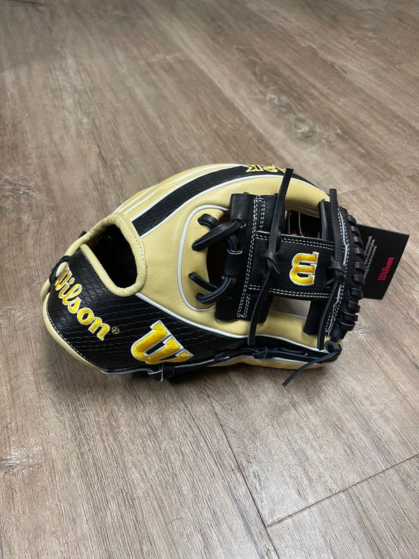 New Wilson 11.5" A2K 1786 Baseball Glove
