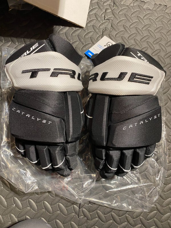 New 12” True M16 Hockey gloves
