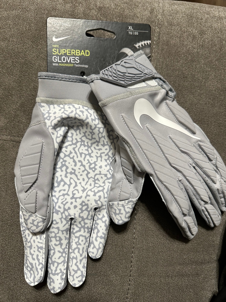 Gray Adult XL Nike Superbad Gloves