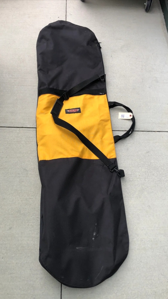 Used Piper Gear Snowboard Bag