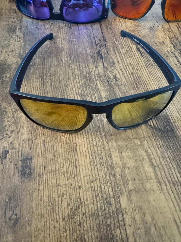 Black Adult Unisex Oakley Sunglasses Sliver Model