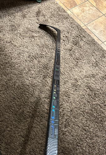 Senior Right Handed P92 Pro Stock Trigger 6 Pro Hockey Stick
