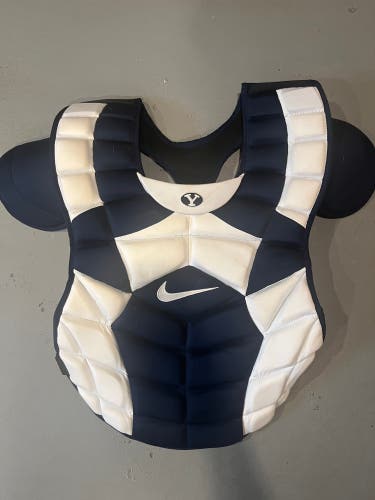 Nike vapor Catcher's Chest Protector