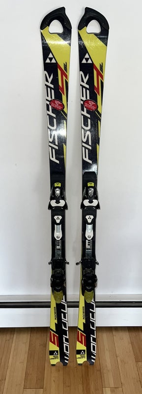 Used Unisex Fischer 158 cm Racing RC4 World Cup SL Skis With Bindings Max Din 16