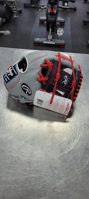 Rawlings New Heart Of The Hide 11 3 4" Fielders Gloves
